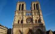 世界遺産　パリのセーヌ河岸 ノートルダム大聖堂